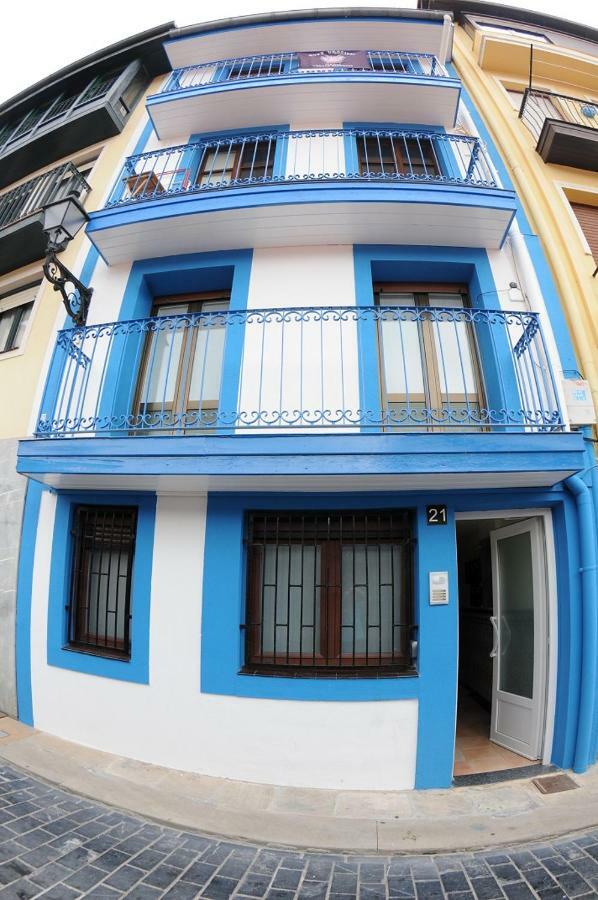 Apartamntos Urdaibai 3 Бермео Экстерьер фото